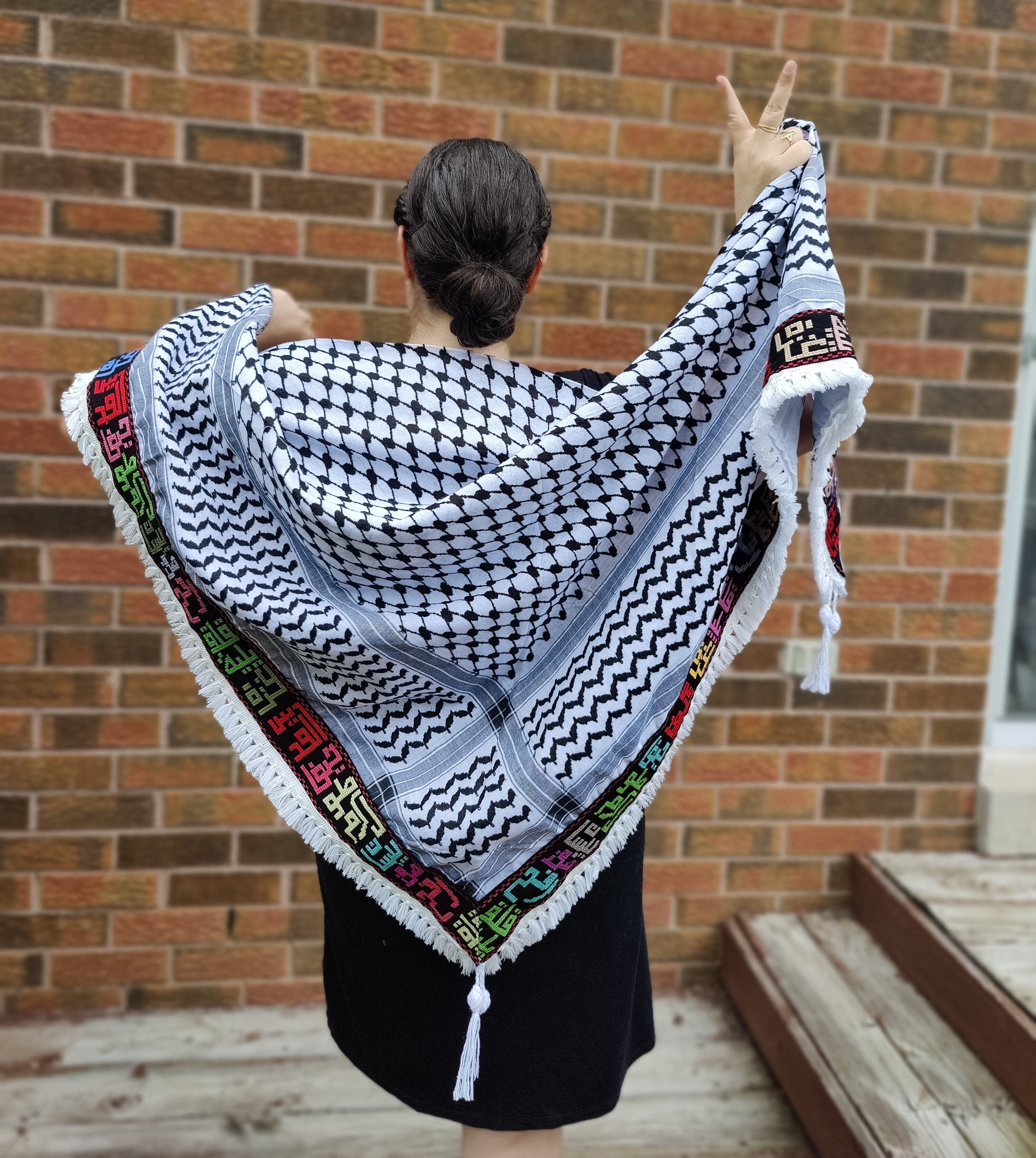 Mudun Tatreez Shawl (Keffiyeh) | Handmade Tassels